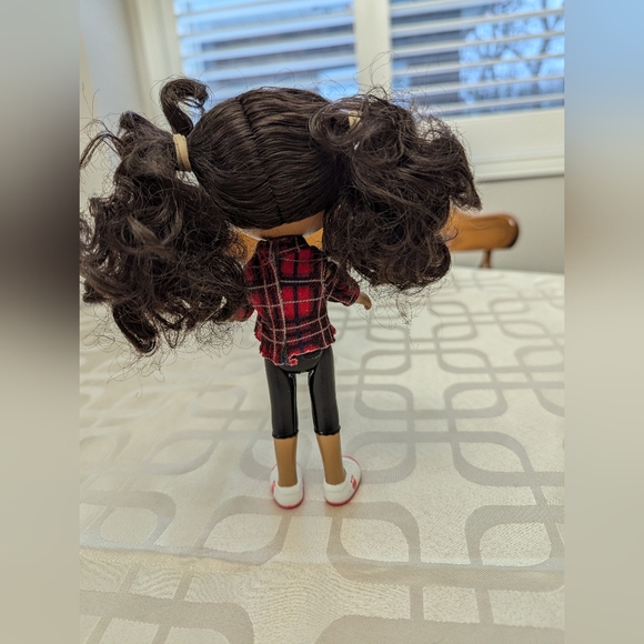 Dream Works. Gabby Doll from Gabby's Doll House. GUC. 7.5 inches tall. - Picture 2 of 4